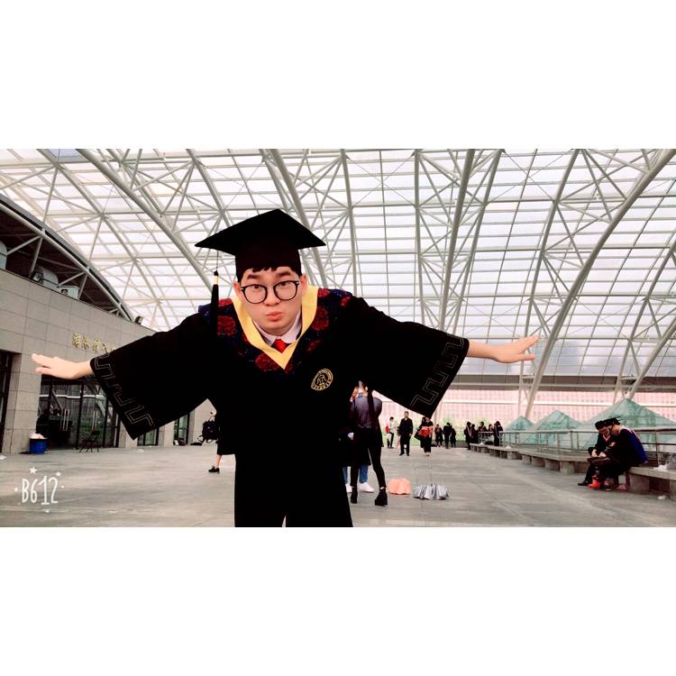 羽毛愿怡然的照片