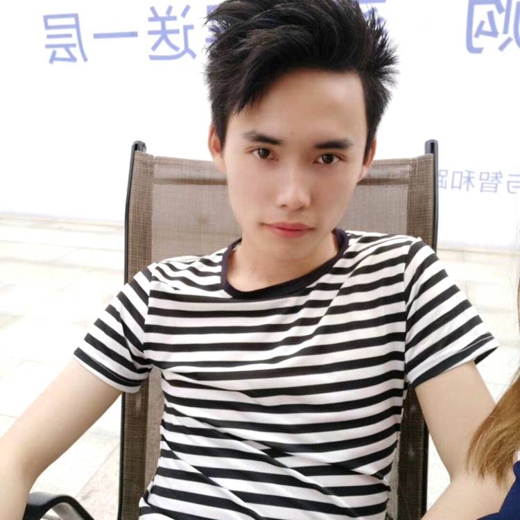 倾心者的照片