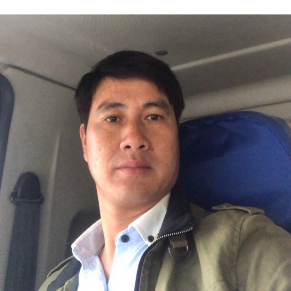 超级泪了小松鼠的照片