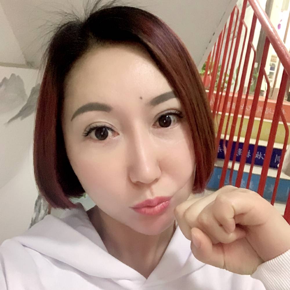 哭不出来的照片