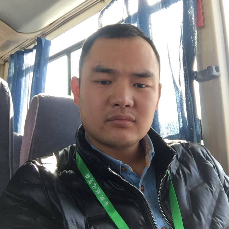 等待向尘宵的照片