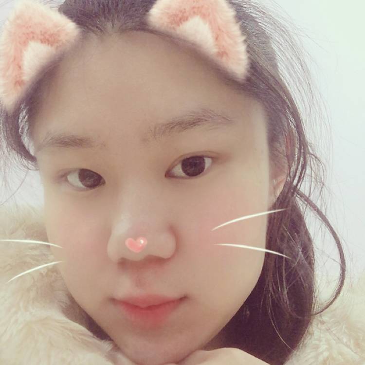 季节凝眸闪闪的照片