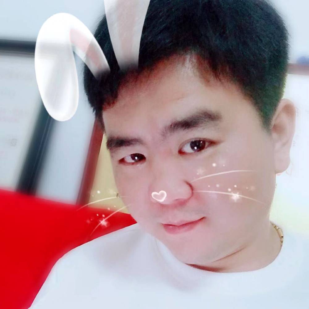D.F的照片