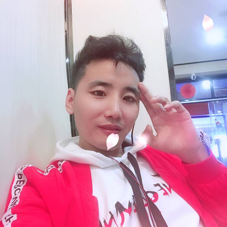 雨后，阳光的照片