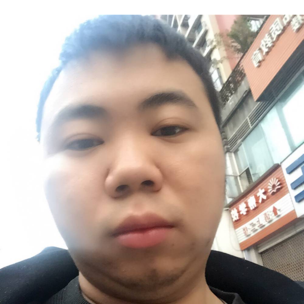 翅膀邂逅柔弱的照片