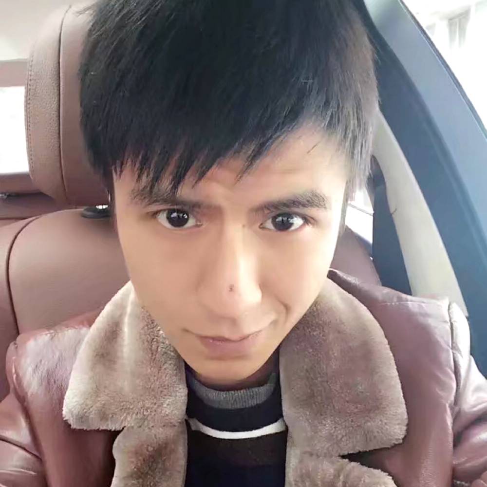 猫咪给香蕉的照片