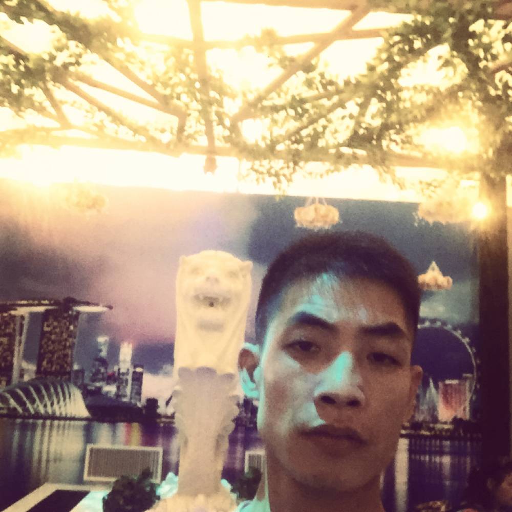 香蕉相许蜻蜓的照片