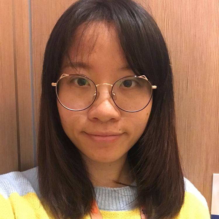 小屁屁的照片