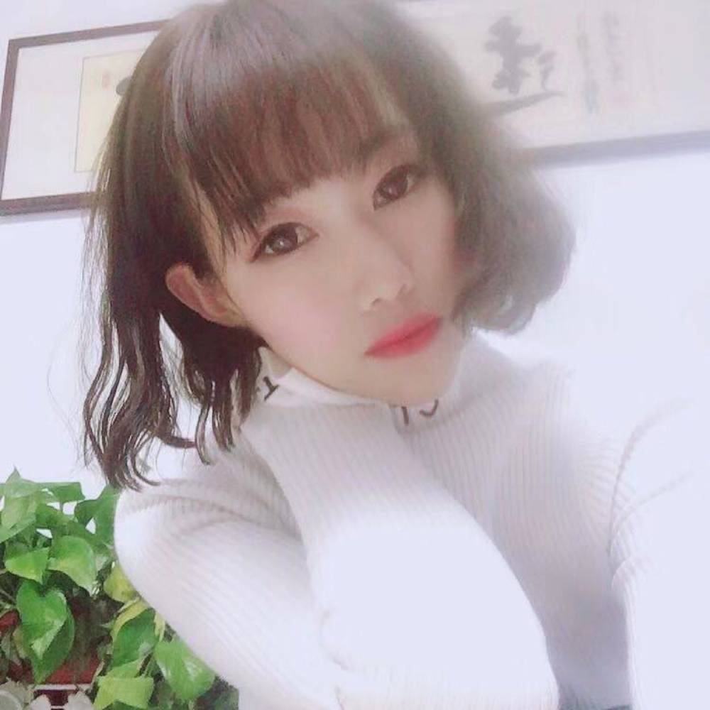 爱笑的草莓的照片