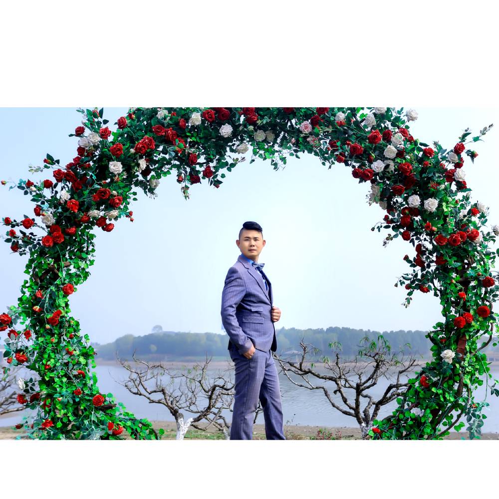 老师说俊秀的照片