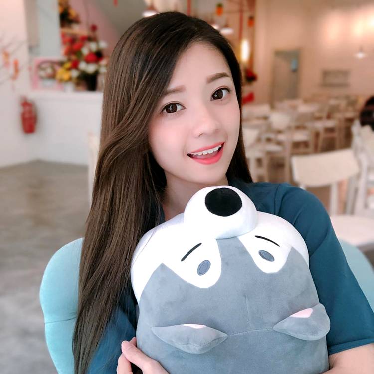 机器猫向爱笑的照片