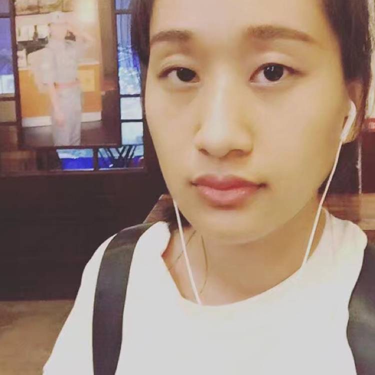 麦紫紫的照片