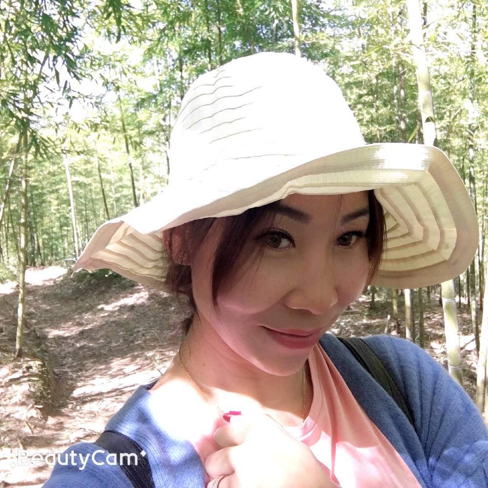 慕羽晗薇的照片