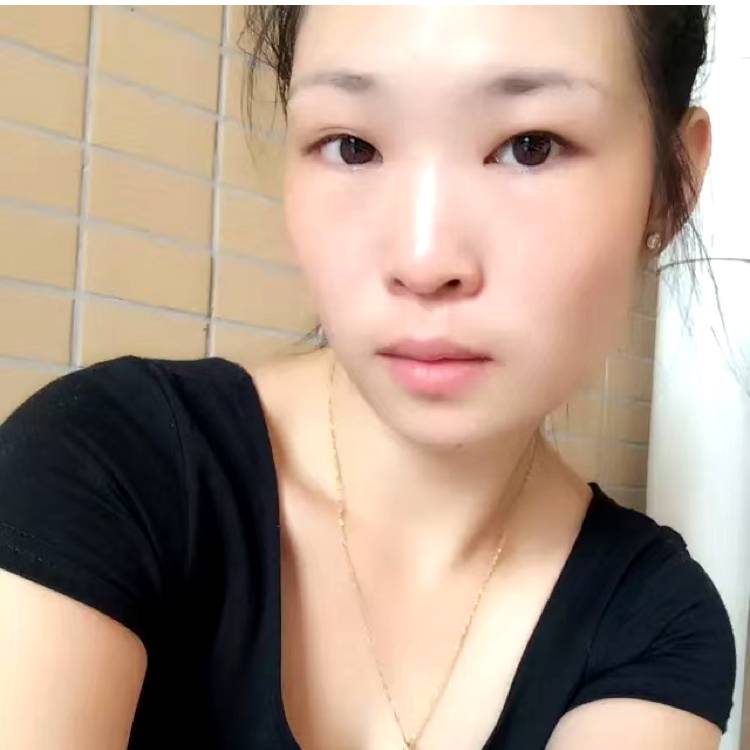 单纯漫步琉璃的照片