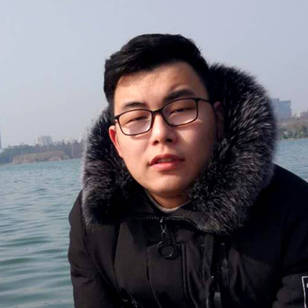 萌中微子的照片