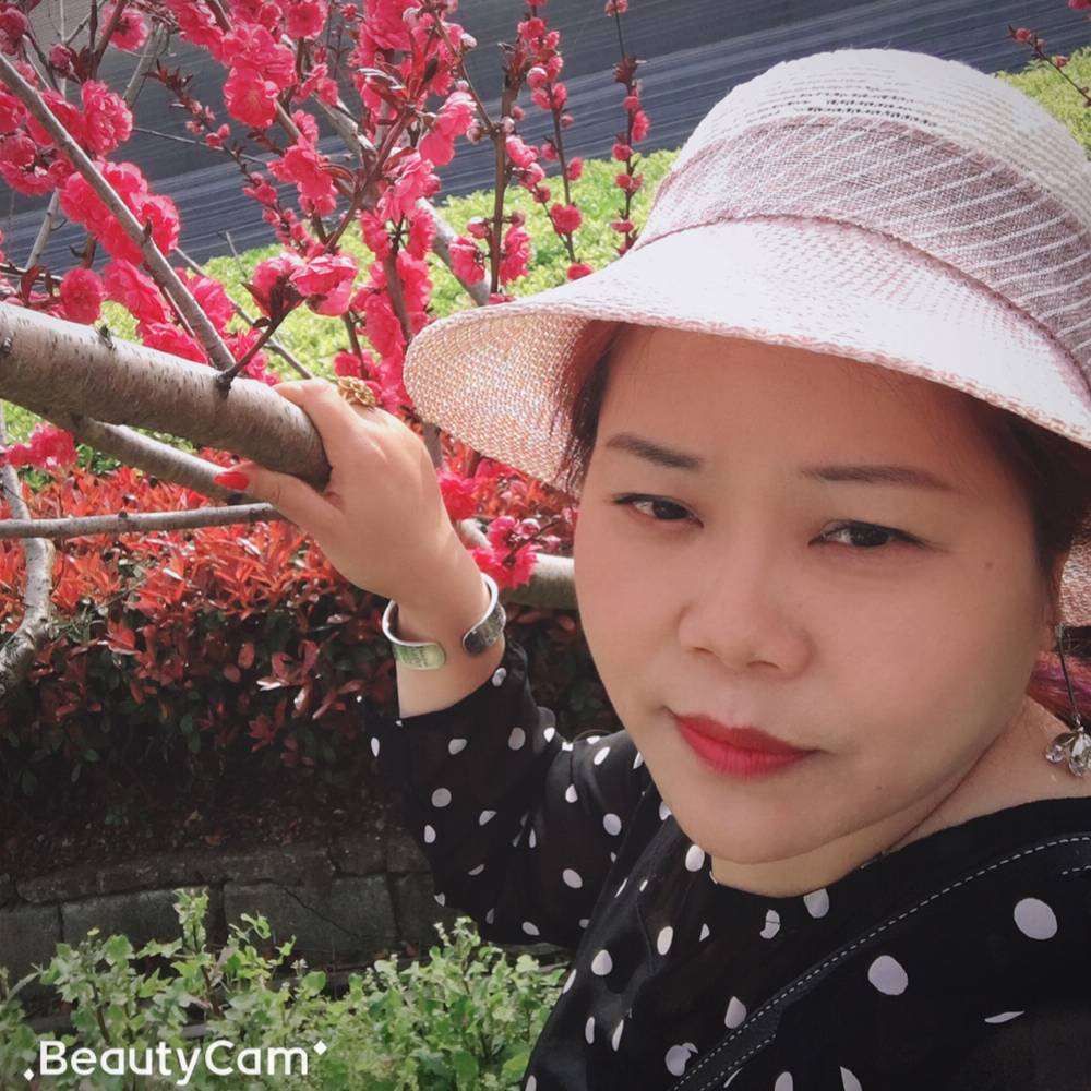寂寞回眸铃铛的照片