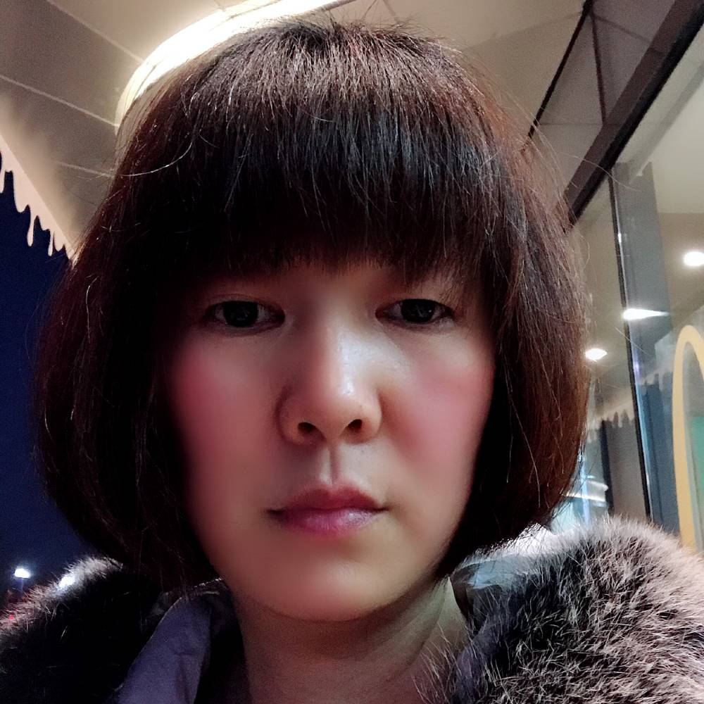 画笔凝眸翩飞的照片