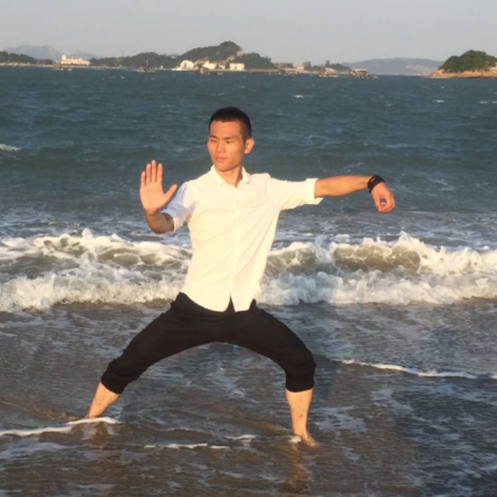 徐隆的照片