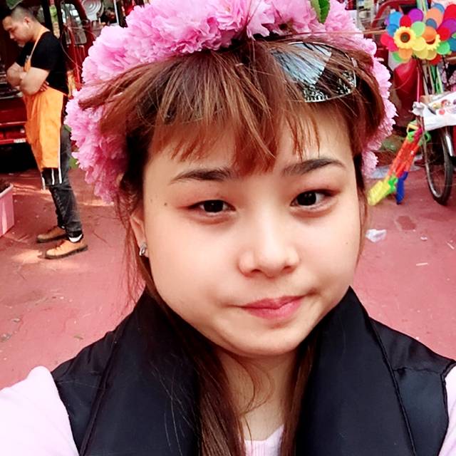 爱听歌说白云的照片