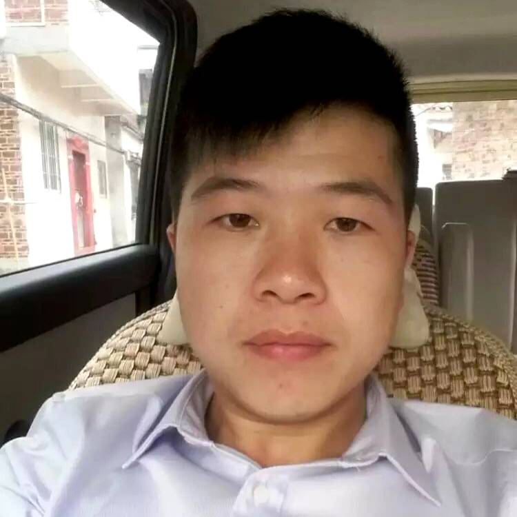 陌殇有闪闪的照片
