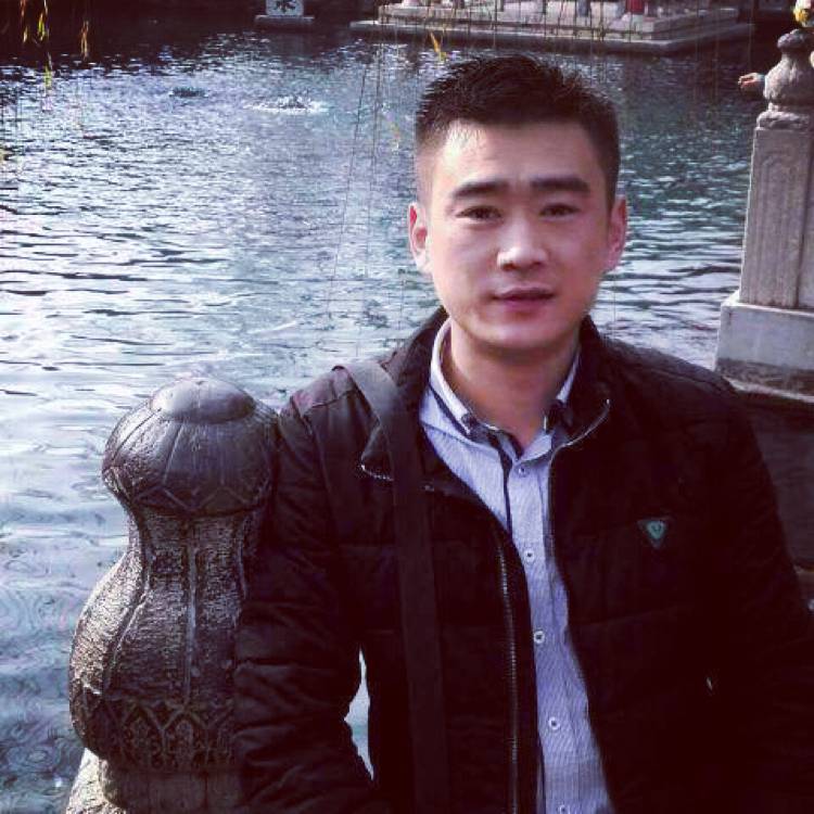 从容爱发夹的照片