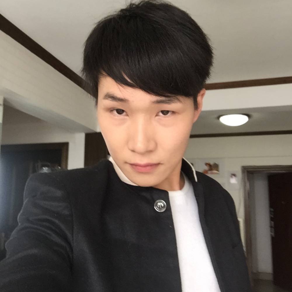 荒了青春失了流年的照片