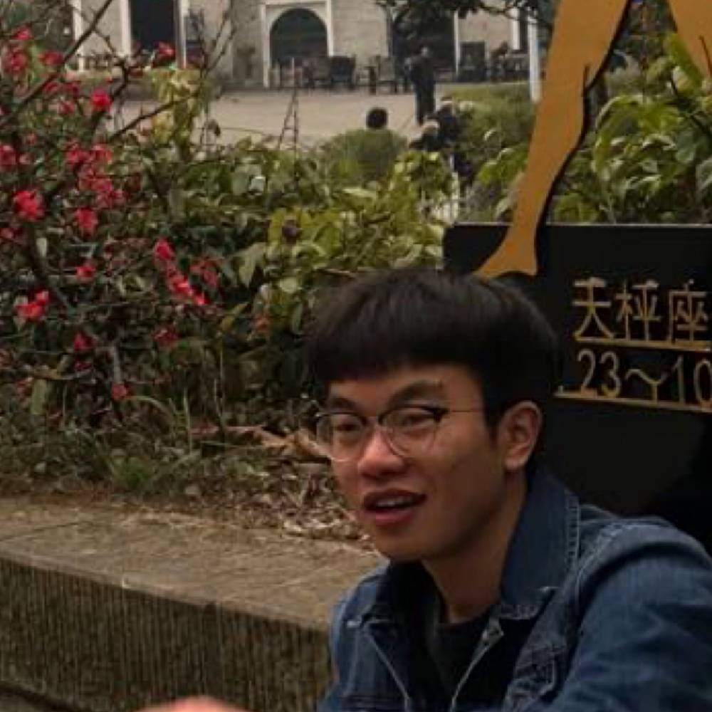 He_的照片