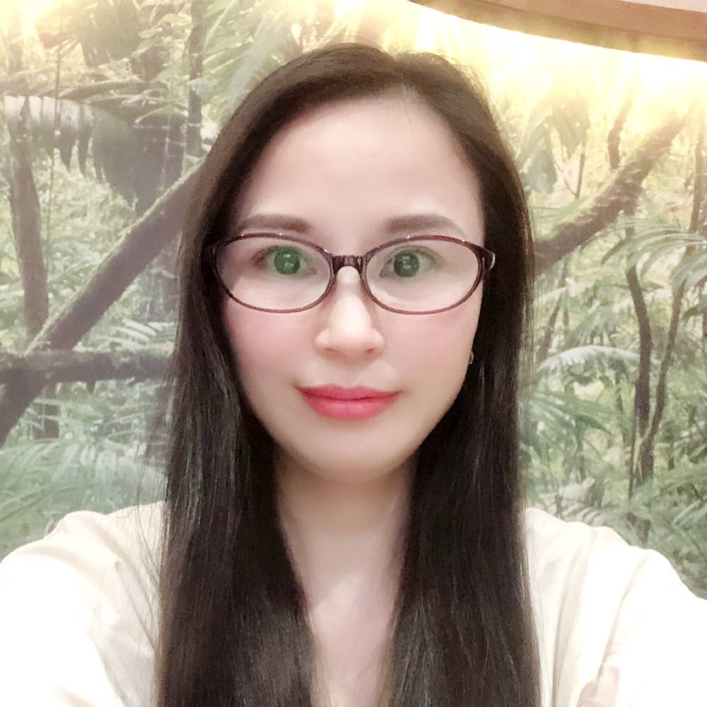 美满踢女王的照片