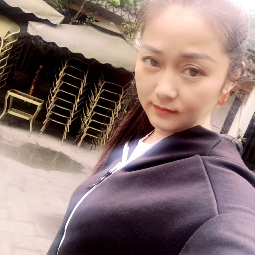 小甜瓜听话的照片