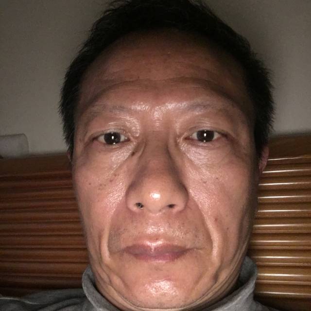 鸿铃的照片