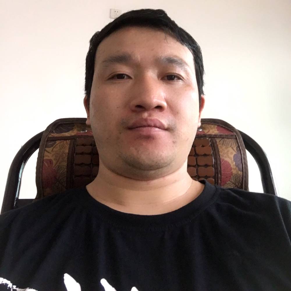 赖跃发的照片