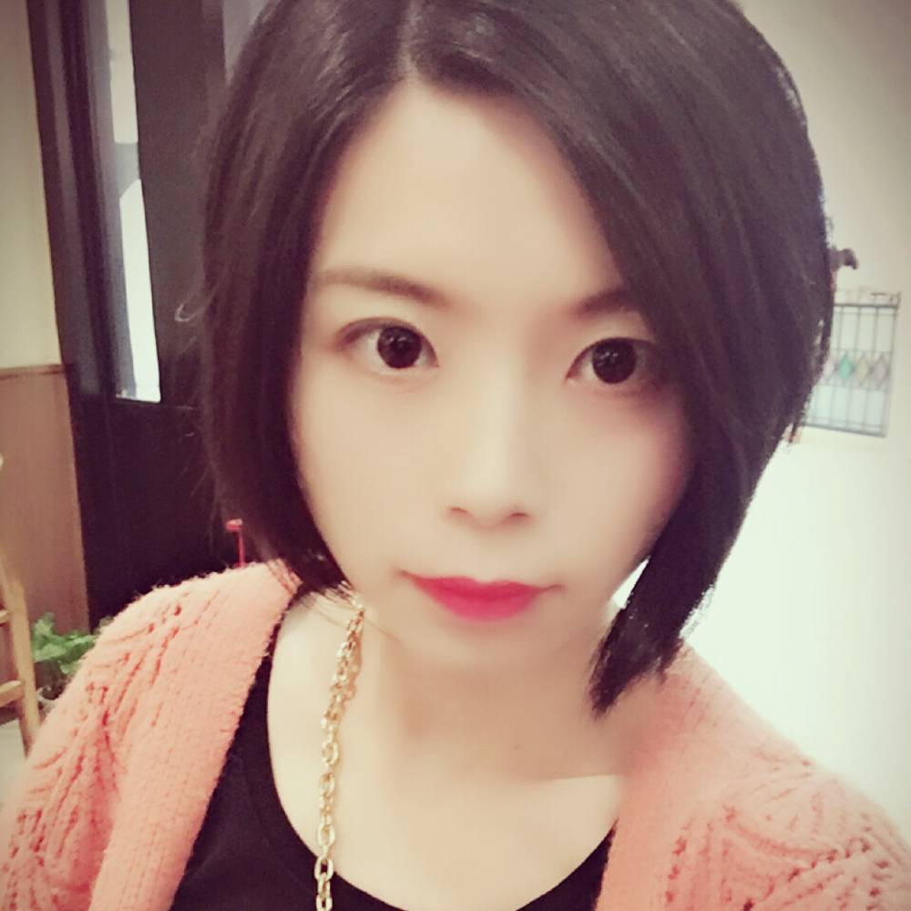 缱绻勤劳的照片