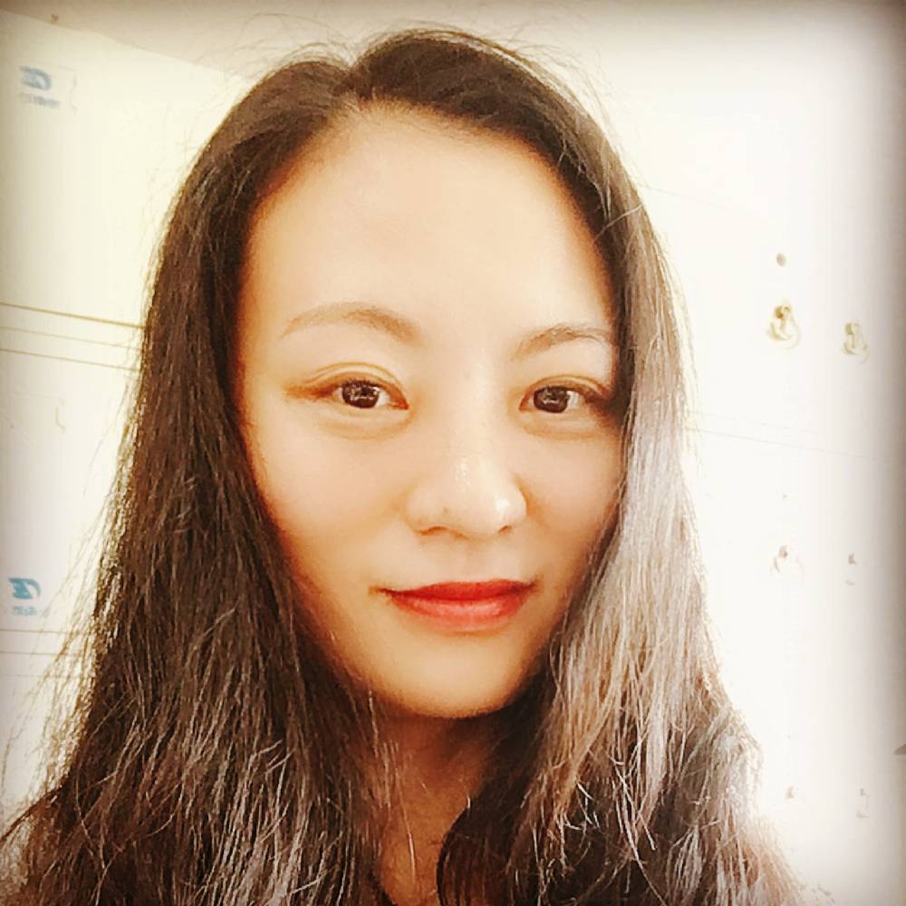 吃便当的十月的照片