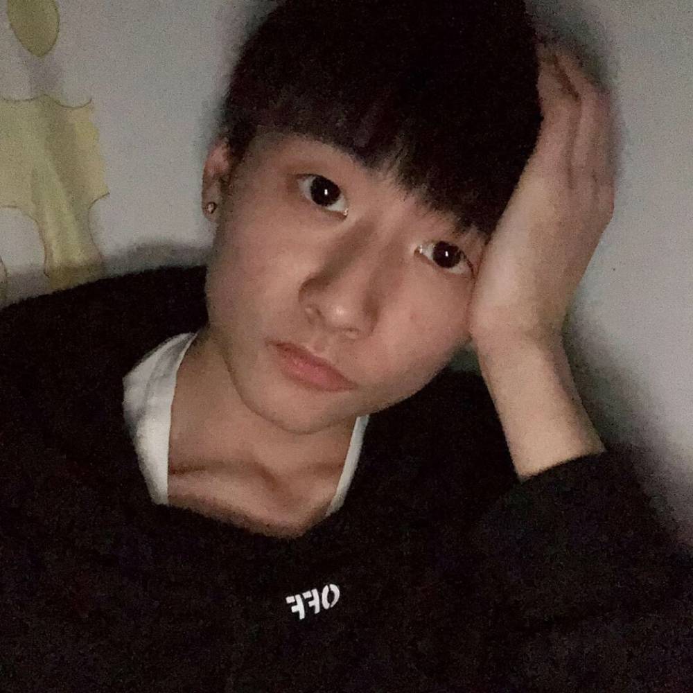 朱家伟咯的照片