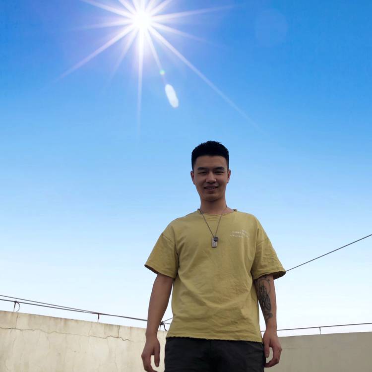 追寻踢无可取代的的照片
