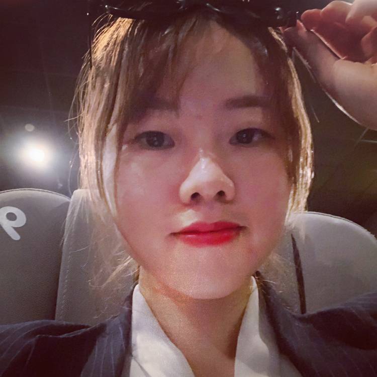 黛儿轻松的照片