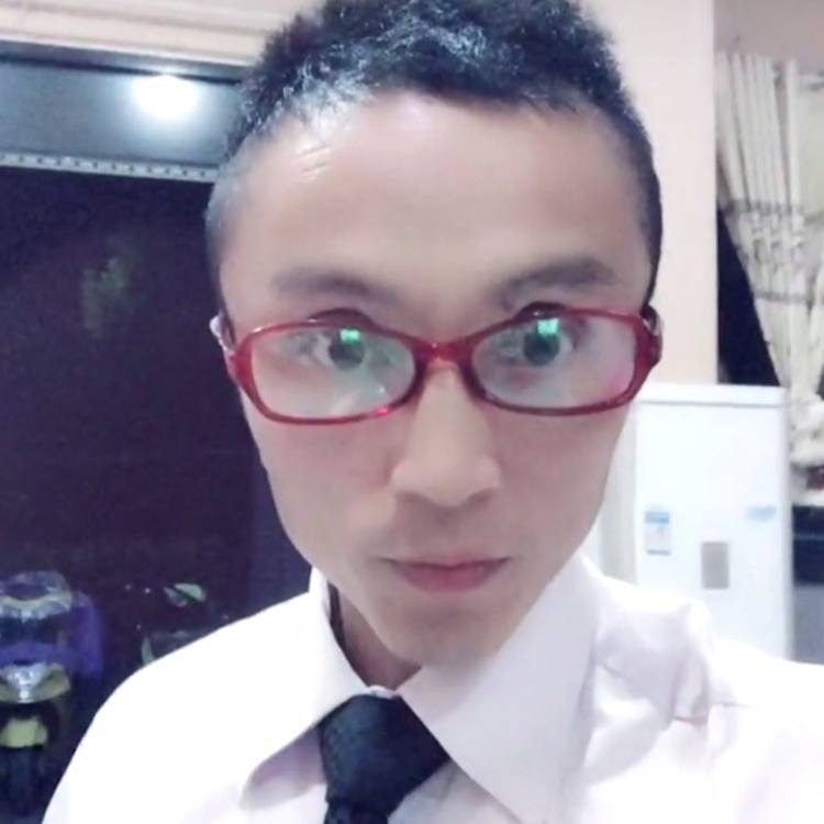 独狼寻猎的照片