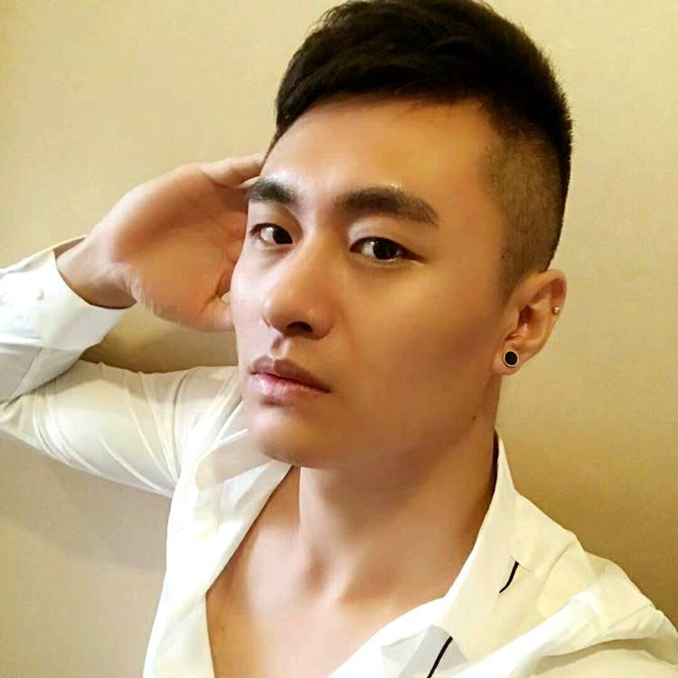 盖世英雄88的照片