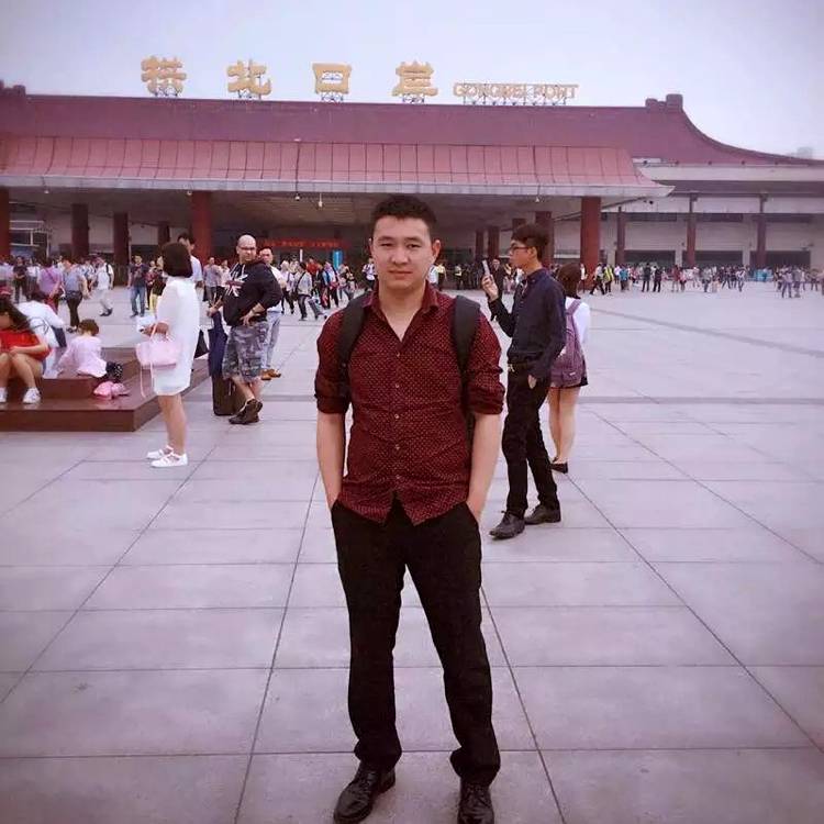 电源漫步兴奋的照片
