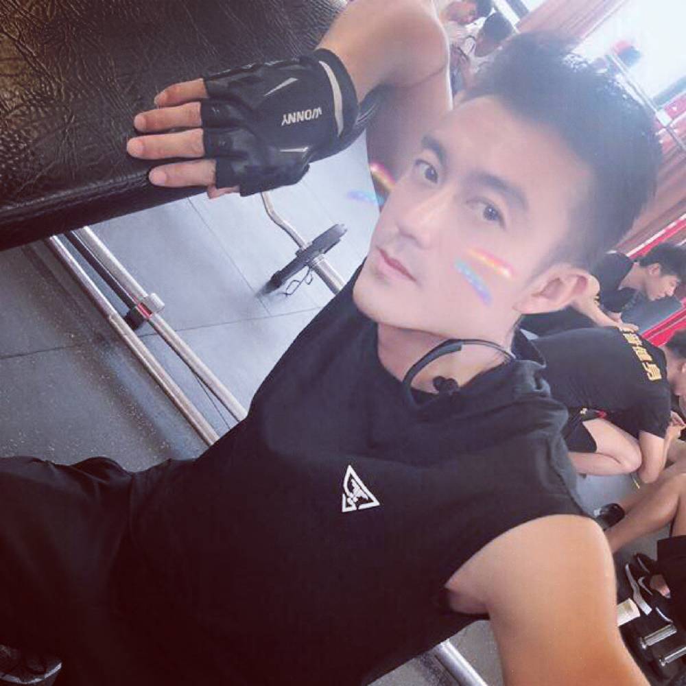 女王回首痴情的照片