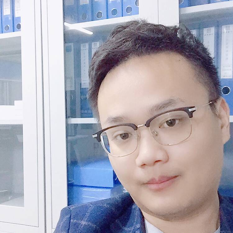 @愿得一心人的照片