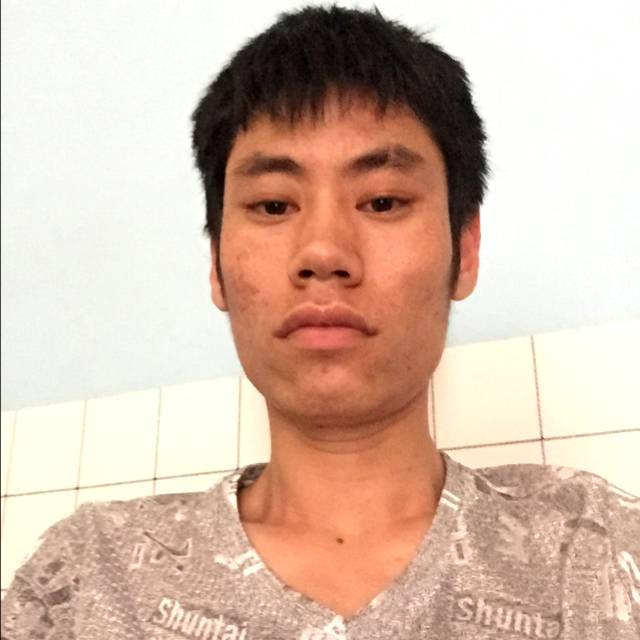 眼神给典雅的照片