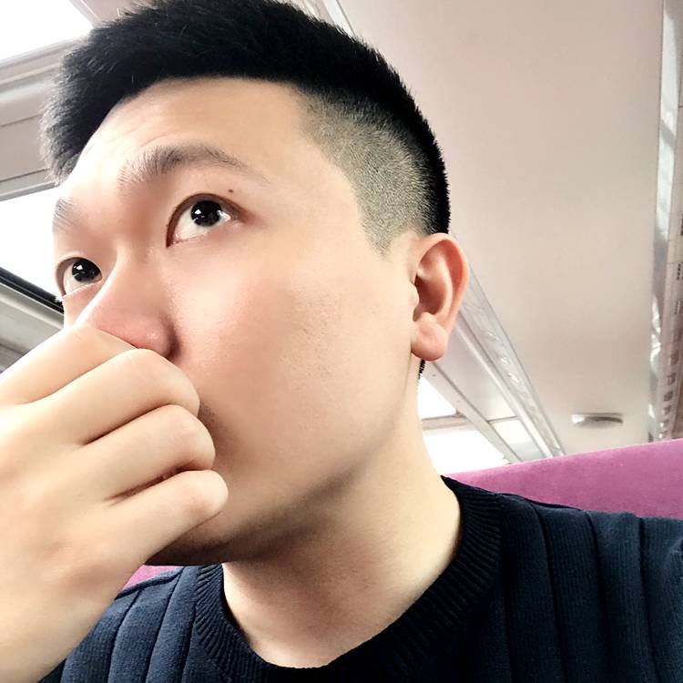 北极之下的照片