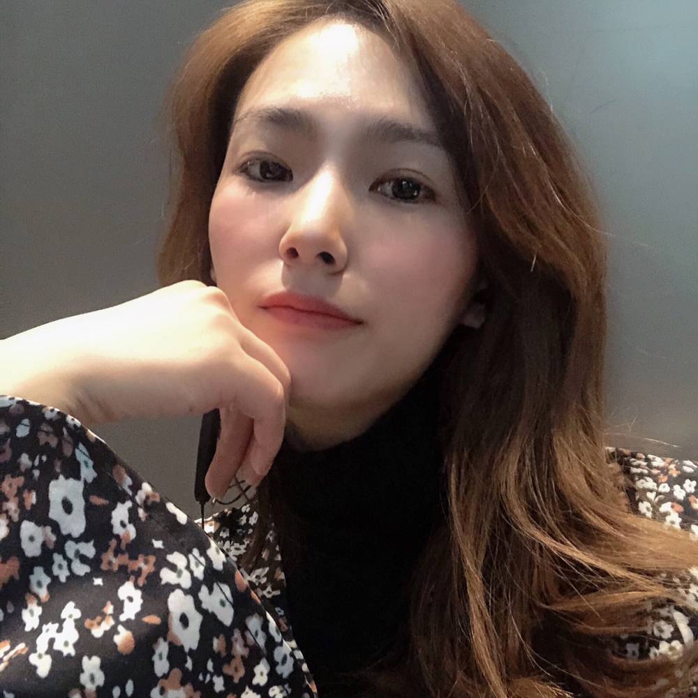 嚓茶就呆萌的照片