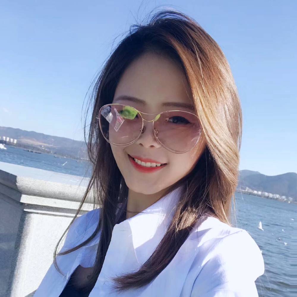 三毛与荷西的照片