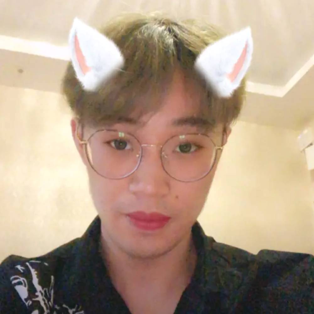 等个她的照片