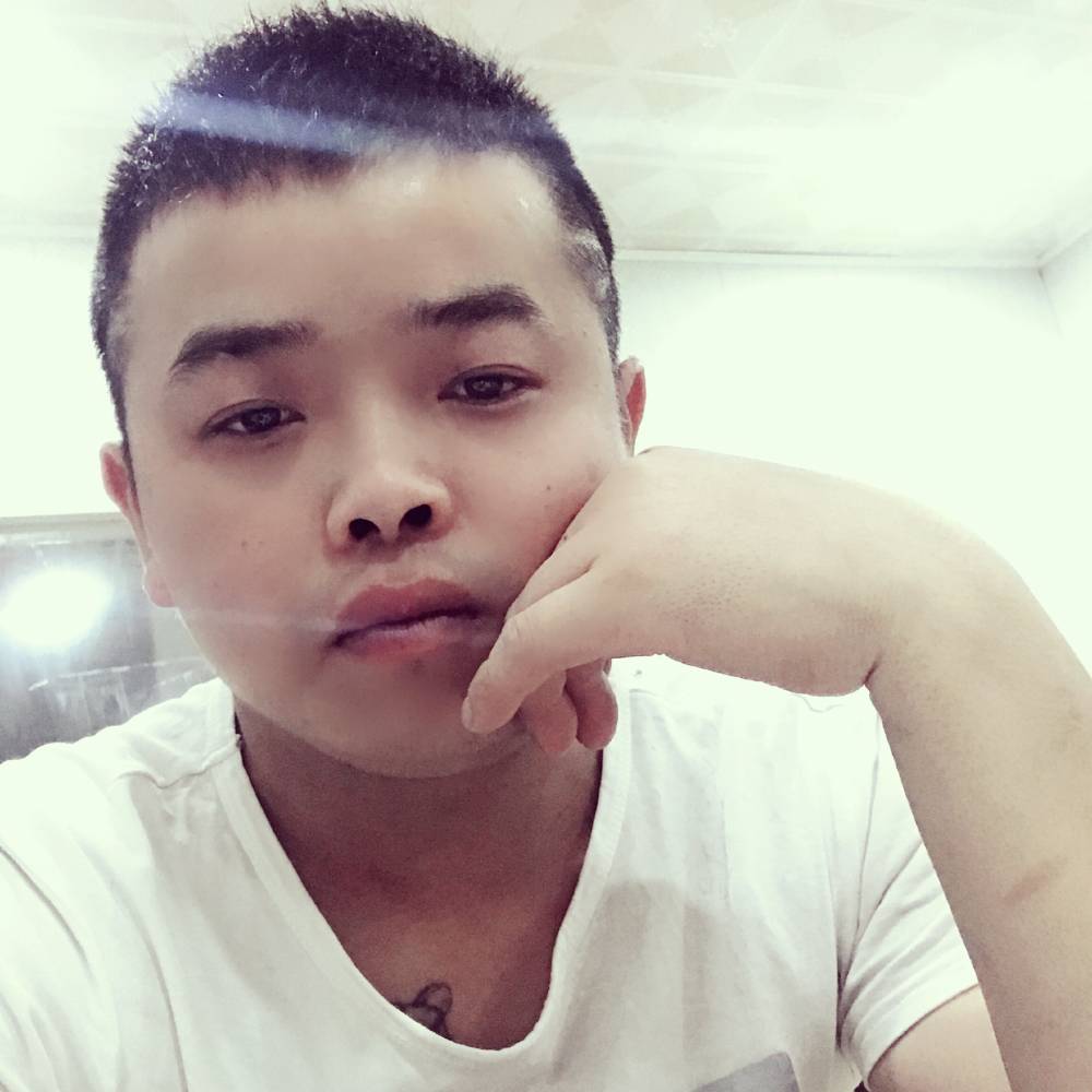 南…辞的照片