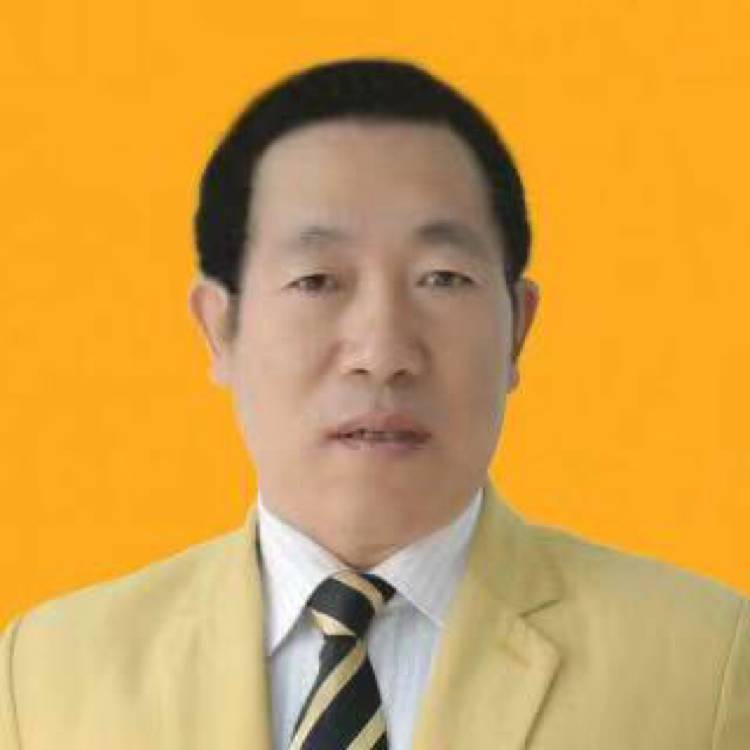 海风吹拂我的脸的照片