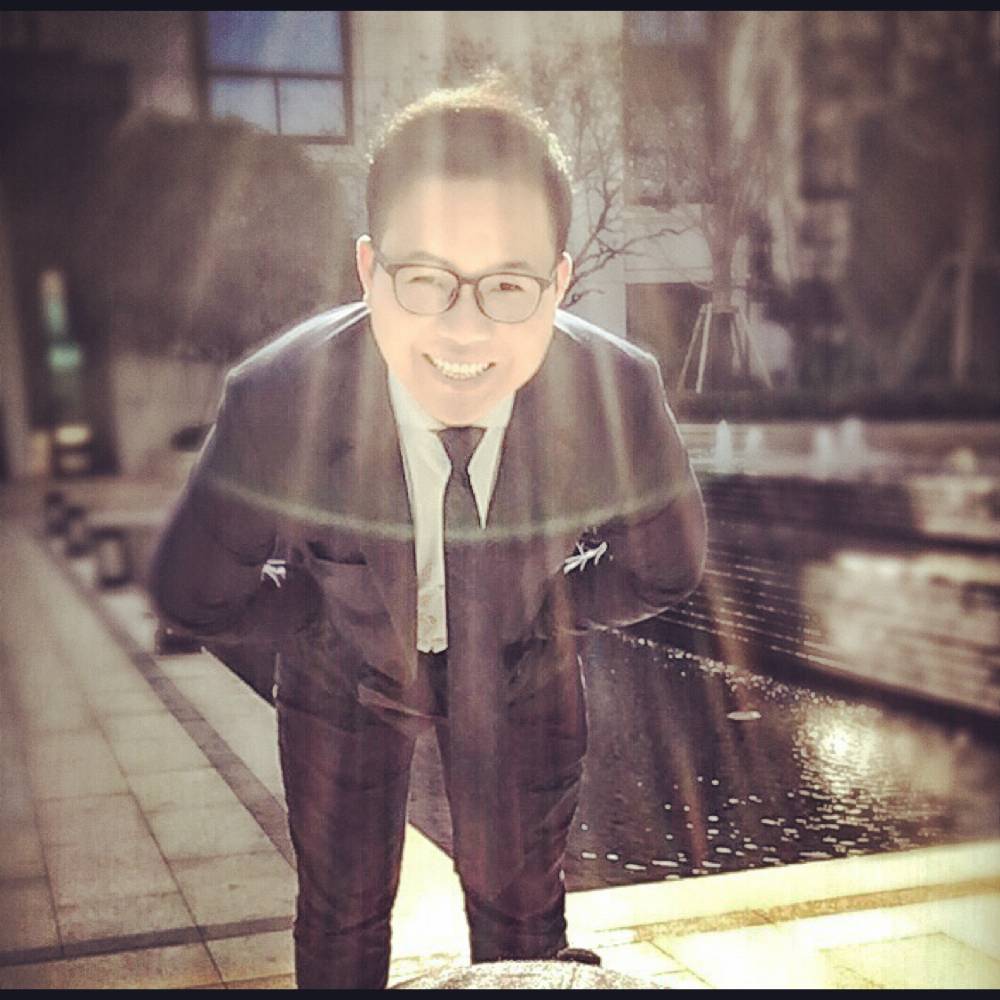 小岳同学的照片