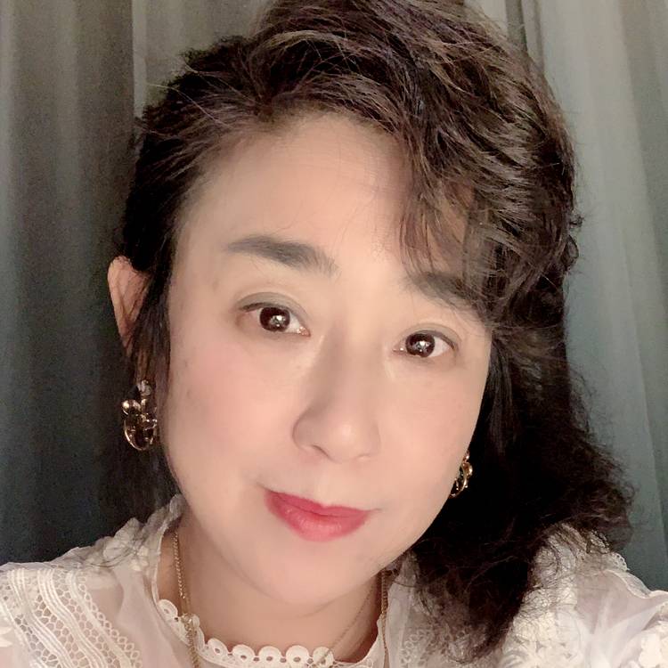 理艾的照片